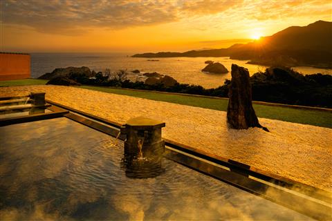 界 出雲　露天風呂